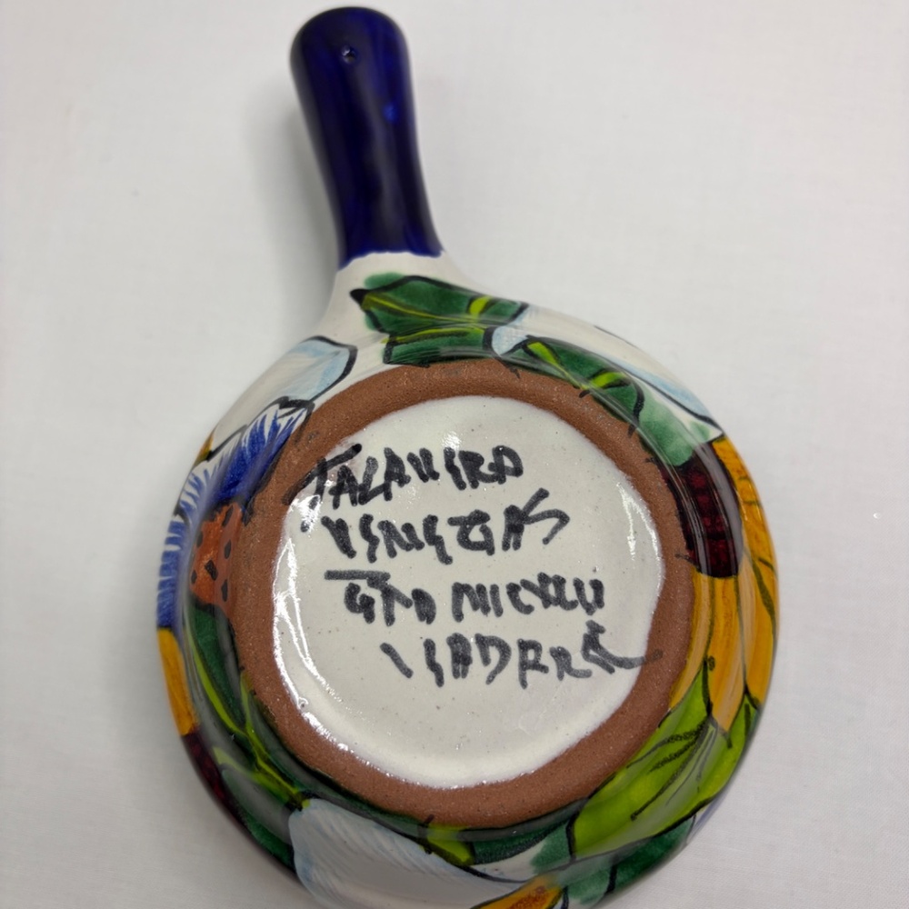 Mexican Talavera Pottery Floral Salsa Guac Bean Handle Lid Hand Painted Signed - Picture 10 of 12
